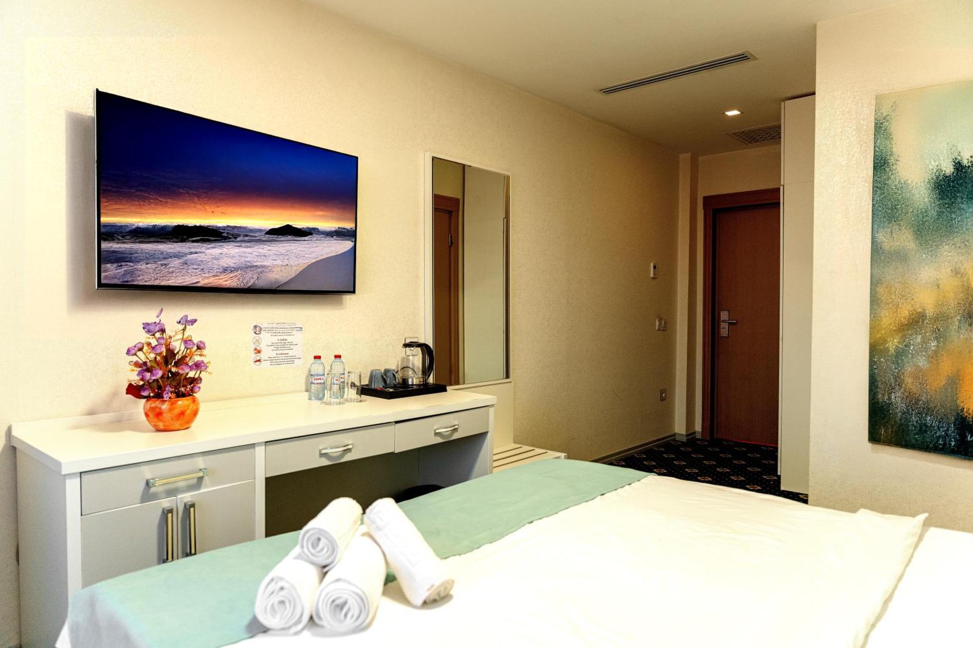 Alis Hotel Baku Luaran gambar